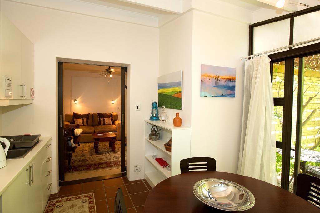 Hazelwood House Hotel Стеленбош Екстериор снимка
