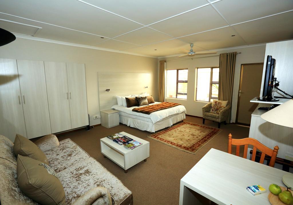 Hazelwood House Hotel Стеленбош Екстериор снимка