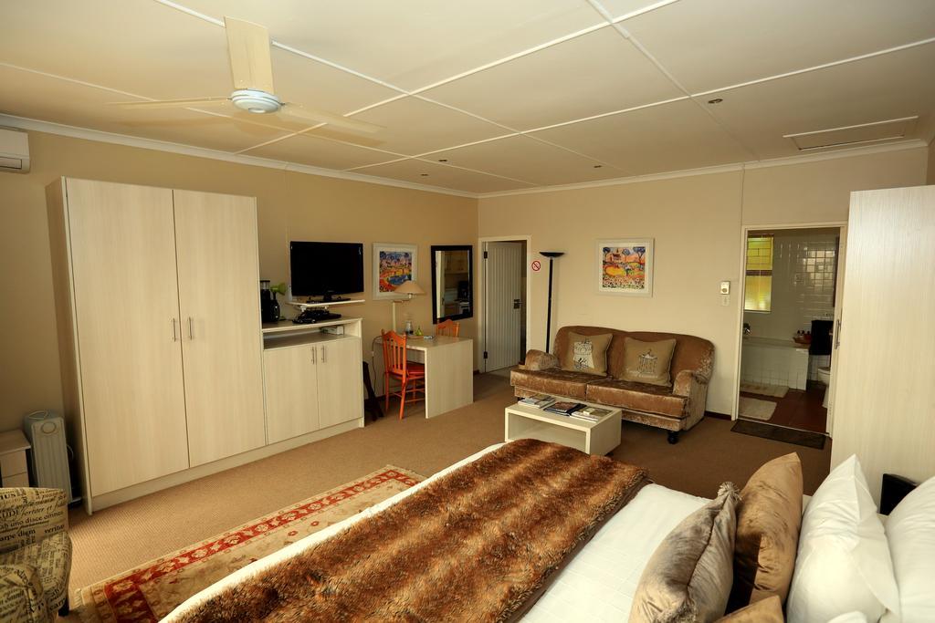 Hazelwood House Hotel Стеленбош Екстериор снимка